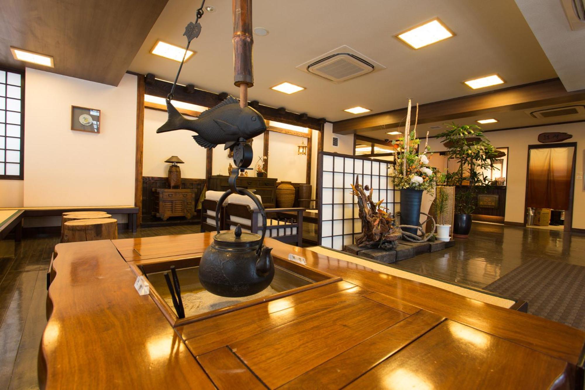 Shikishimaso Hotel Higashikawa Exterior photo