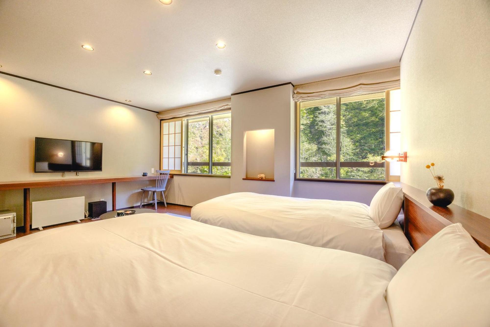 Shikishimaso Hotel Higashikawa Exterior photo