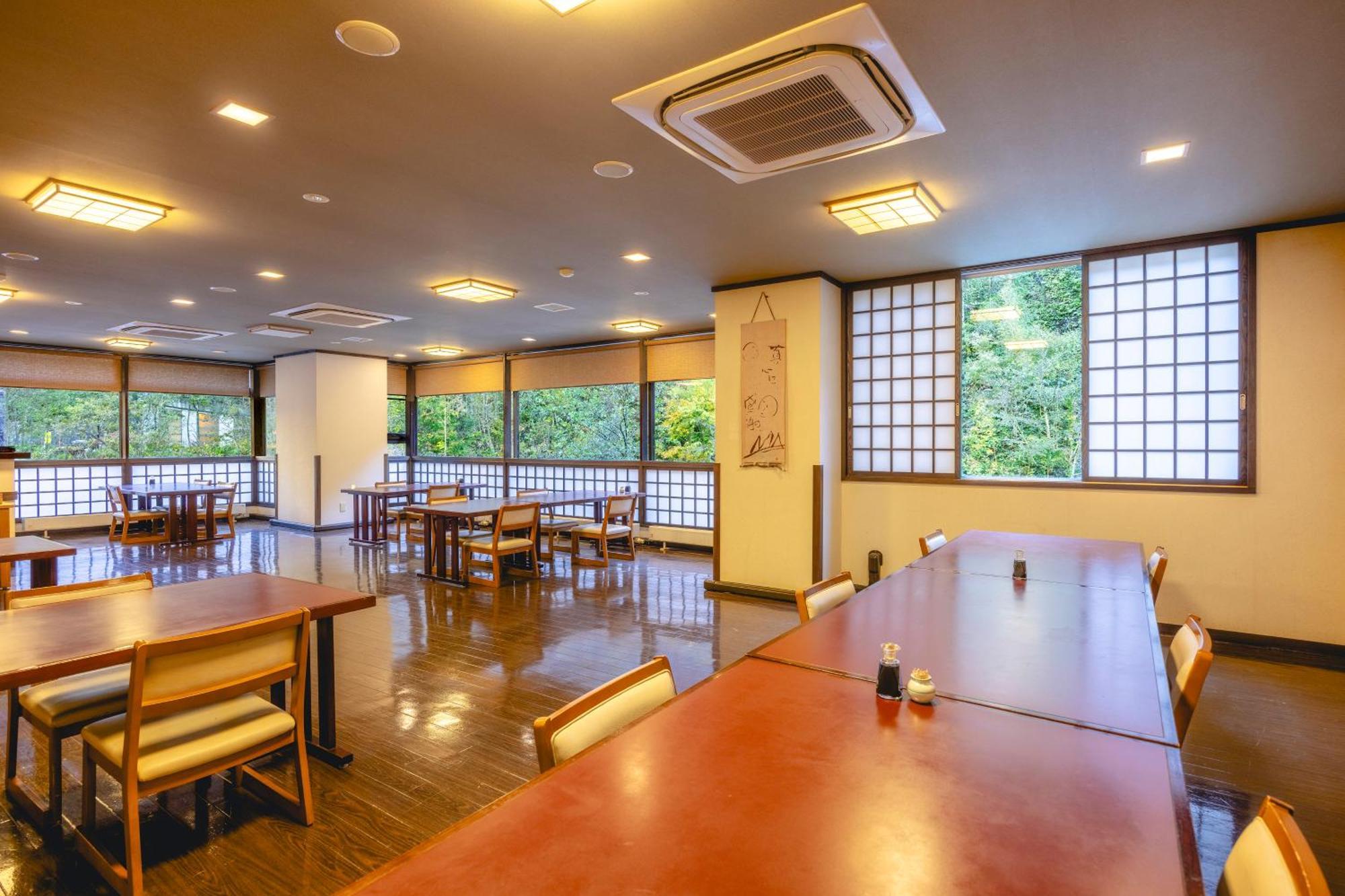 Shikishimaso Hotel Higashikawa Exterior photo