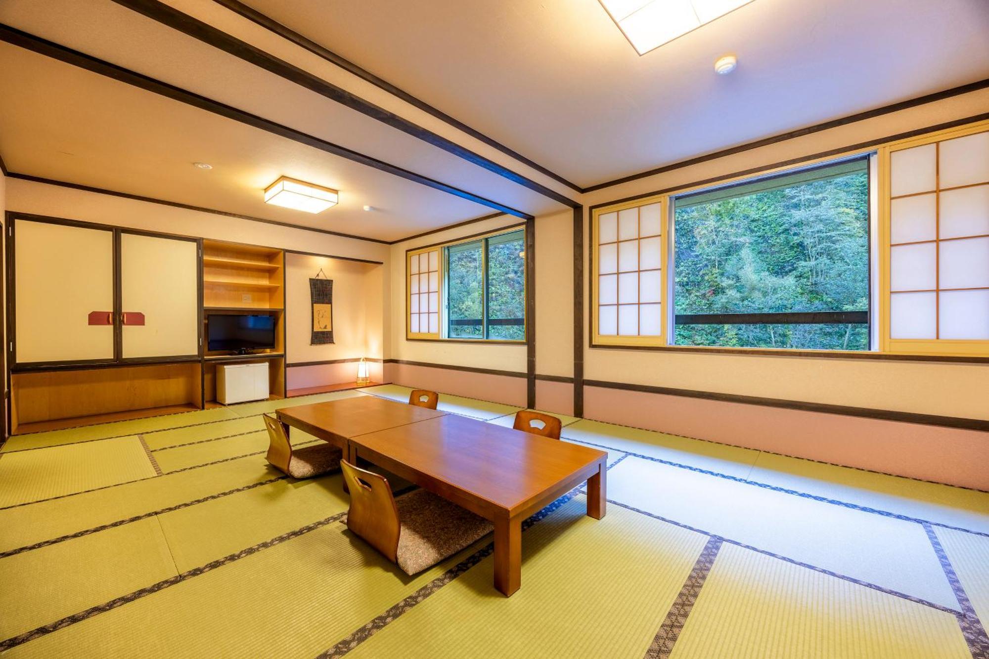 Shikishimaso Hotel Higashikawa Exterior photo