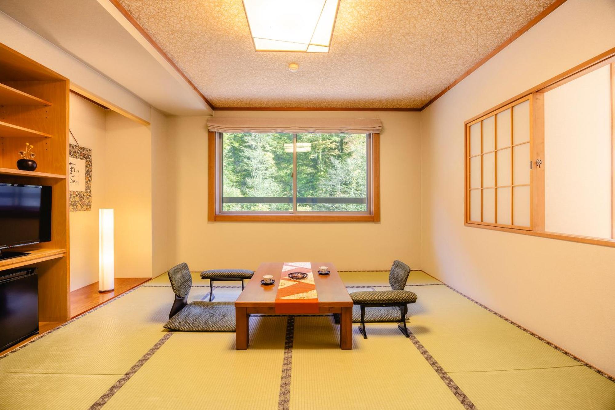 Shikishimaso Hotel Higashikawa Exterior photo